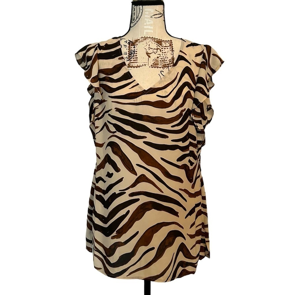 5/$25 Cabi zebra print chiffon lightweight ruffled sleeve blouse size small